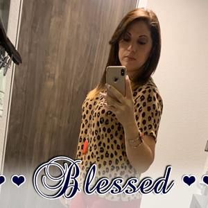 Meet your Posher, Correa torres